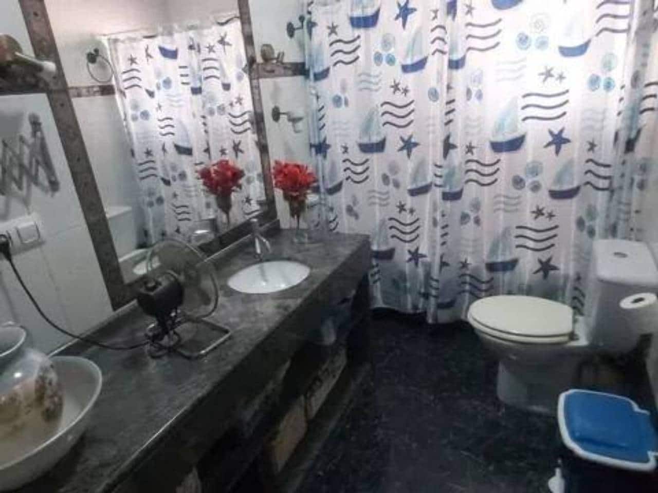 5 soveværelse Byhus til salg i Rociana del Condado - € 170.000 (Ref: 9781163)