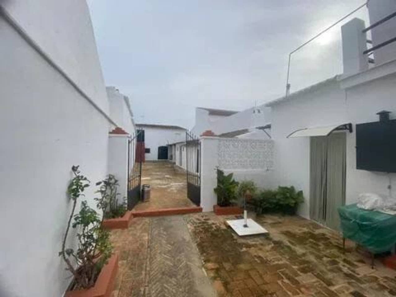 4 soveværelse Villa til salg i Rociana del Condado - € 195.000 (Ref: 9781167)