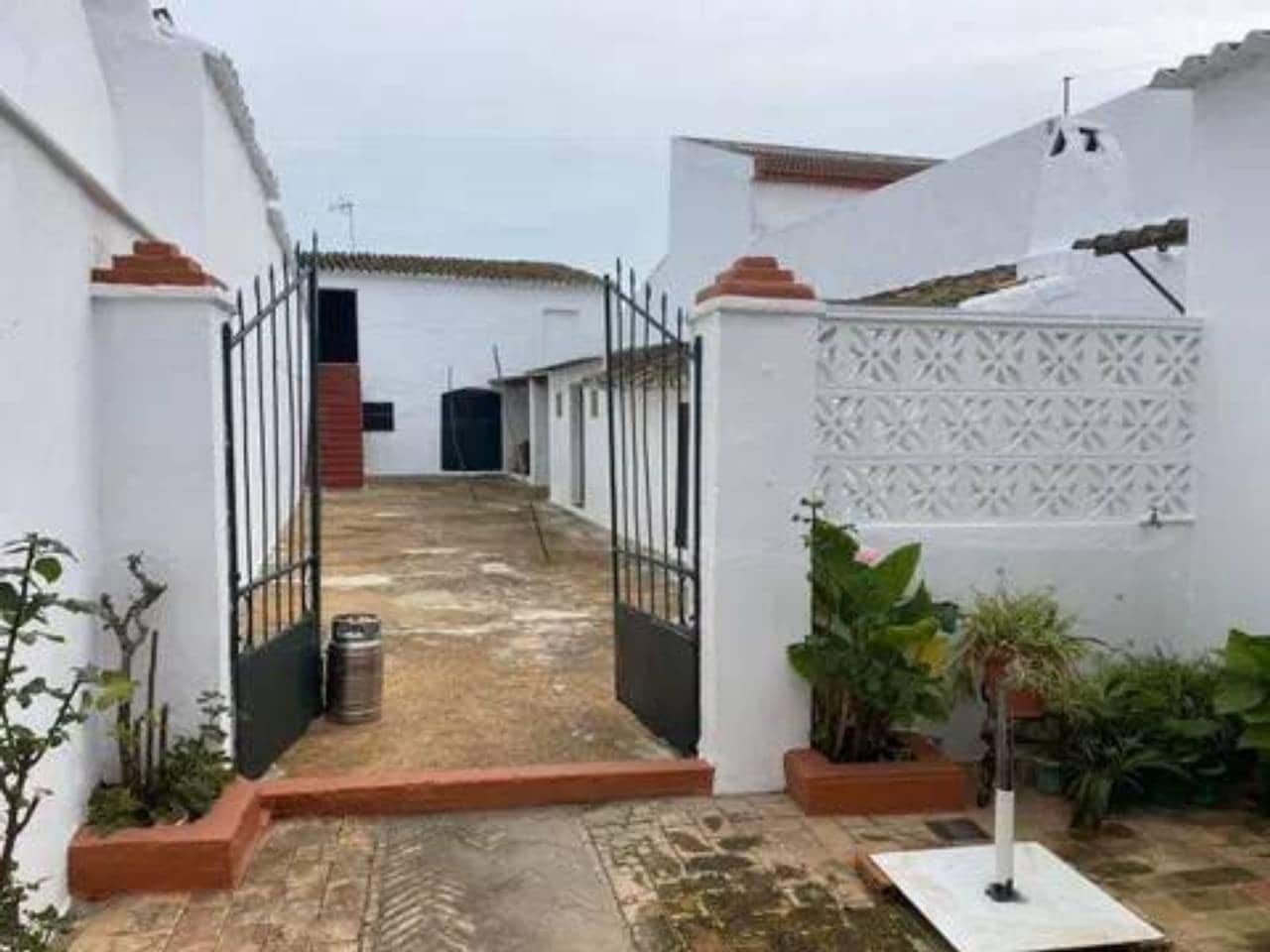 4 soveværelse Villa til salg i Rociana del Condado - € 195.000 (Ref: 9781167)