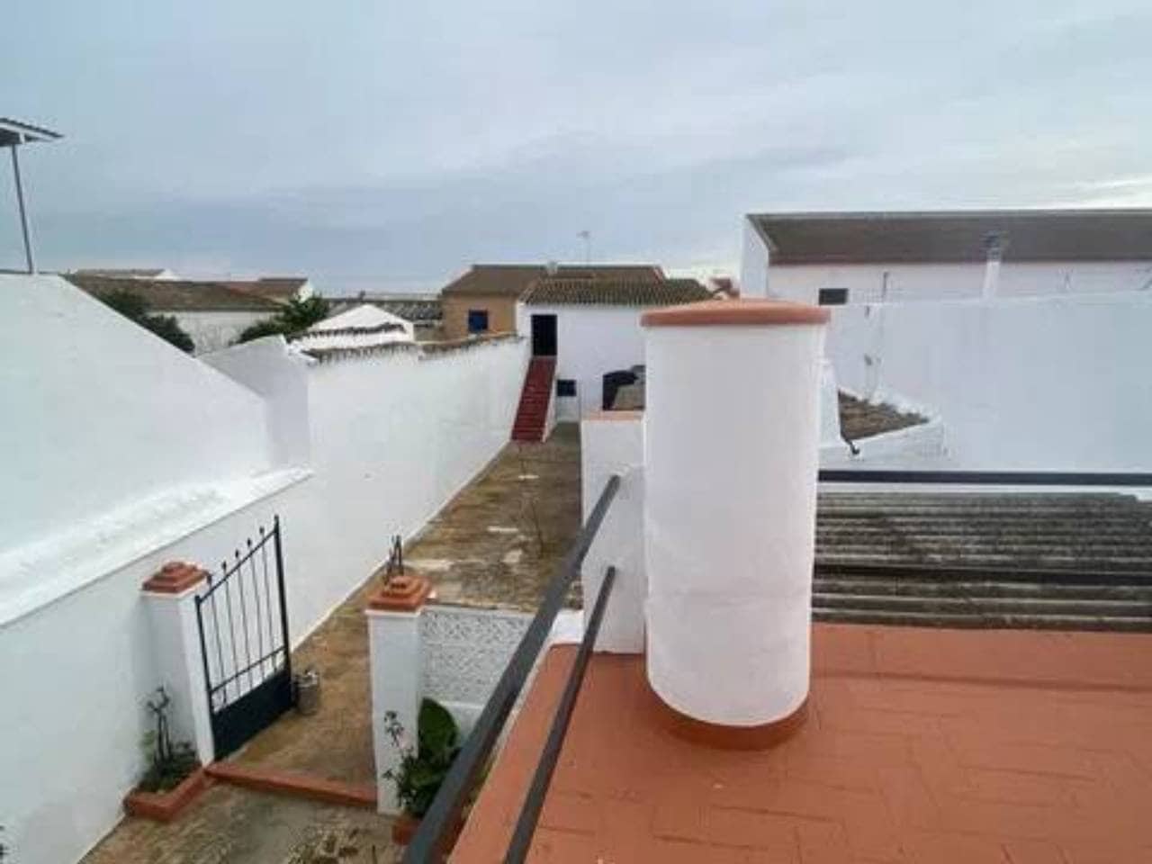 4 soveværelse Villa til salg i Rociana del Condado - € 195.000 (Ref: 9781167)