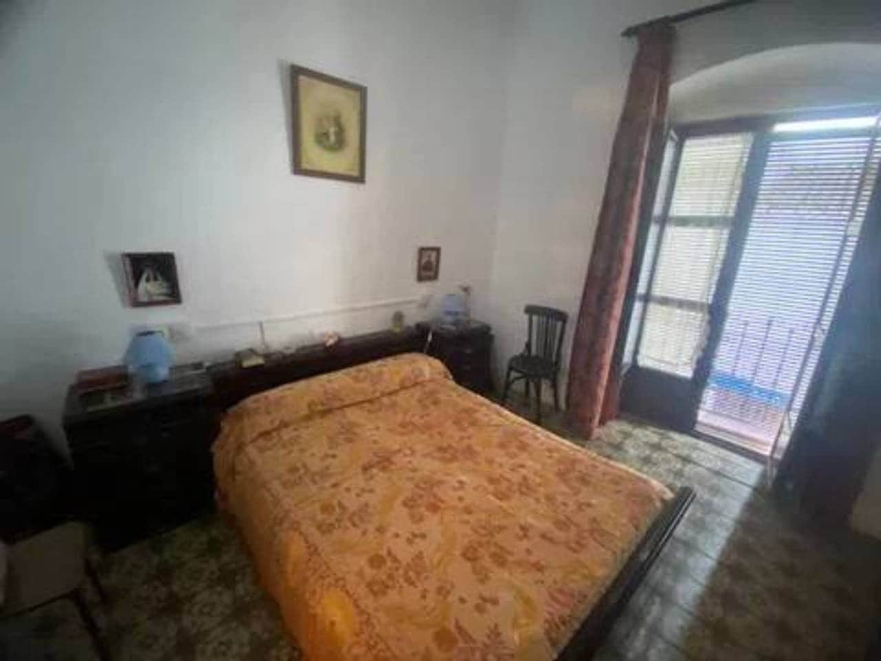 4 soveværelse Villa til salg i Rociana del Condado - € 195.000 (Ref: 9781167)