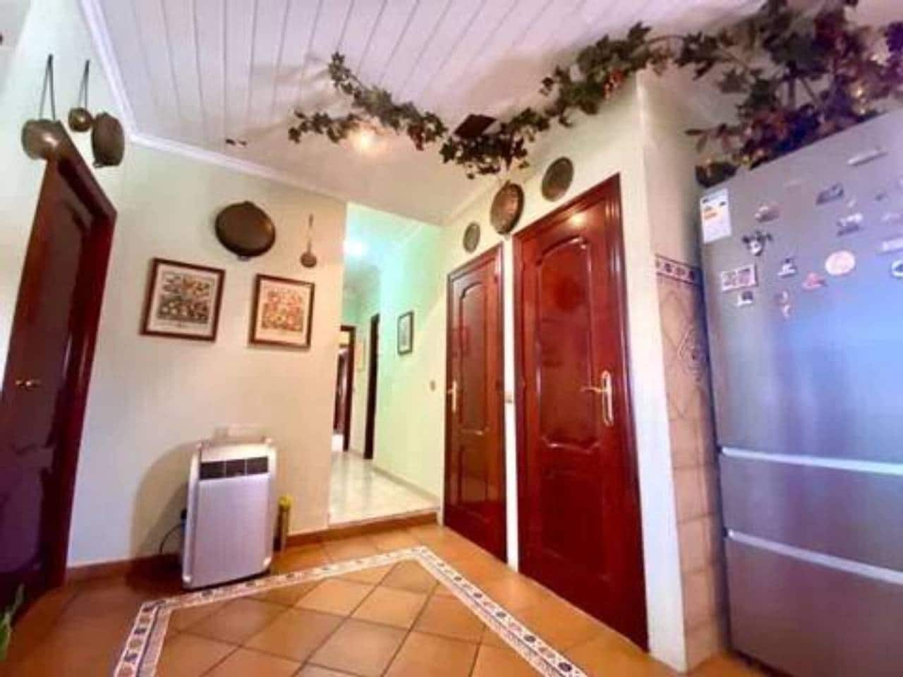 3 soveværelse Villa til salg i Rociana del Condado med swimmingpool - € 475.000 (Ref: 9781169)