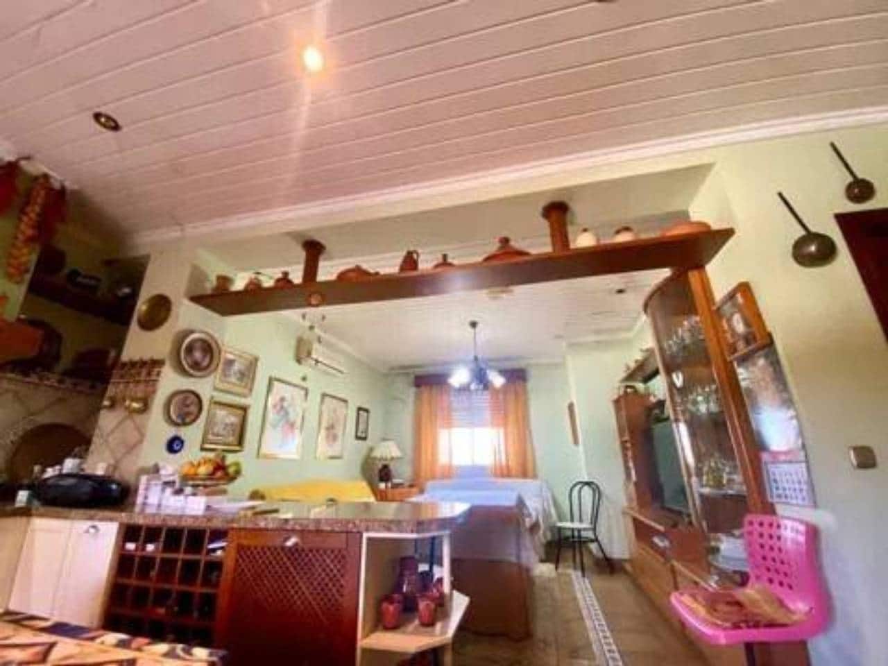 3 soveværelse Villa til salg i Rociana del Condado med swimmingpool - € 475.000 (Ref: 9781169)