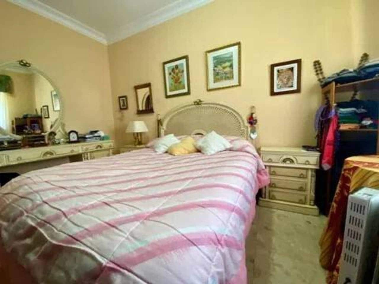 3 soveværelse Villa til salg i Rociana del Condado med swimmingpool - € 475.000 (Ref: 9781169)