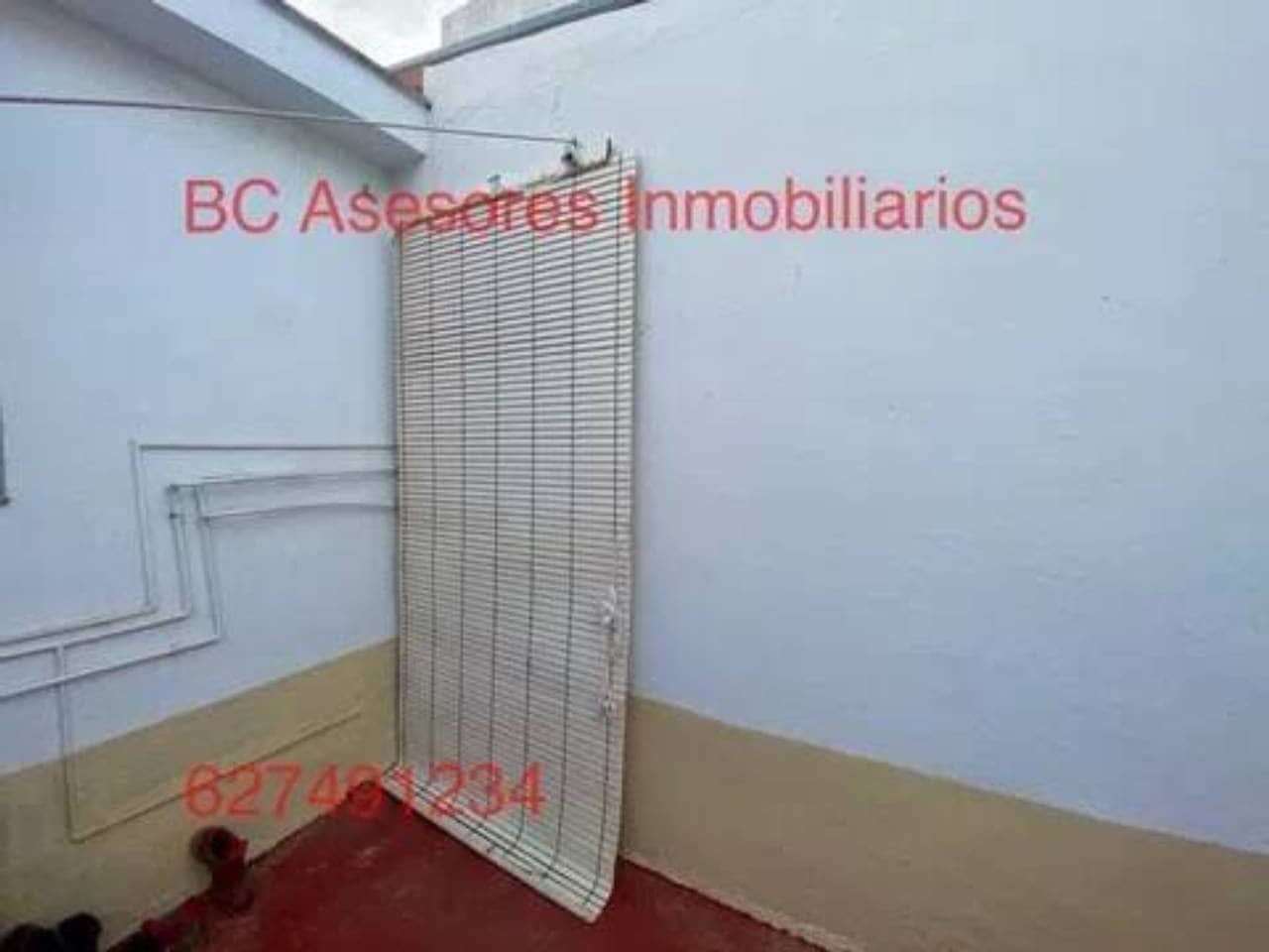 3 soveværelse Villa til salg i Rociana del Condado - € 75.000 (Ref: 9781170)