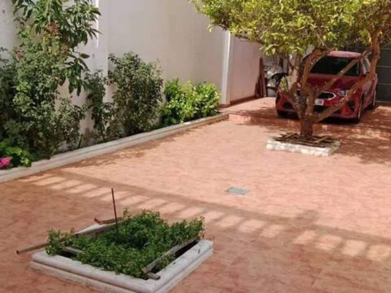 4 soveværelse Villa til salg i Rociana del Condado med swimmingpool - € 271.000 (Ref: 9781172)