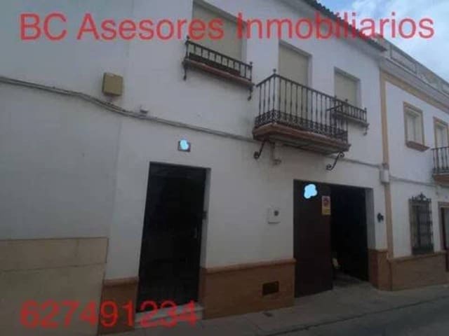 3 slaapkamer Villa te koop in Rociana del Condado - € 160.000 (Ref: 9781173)