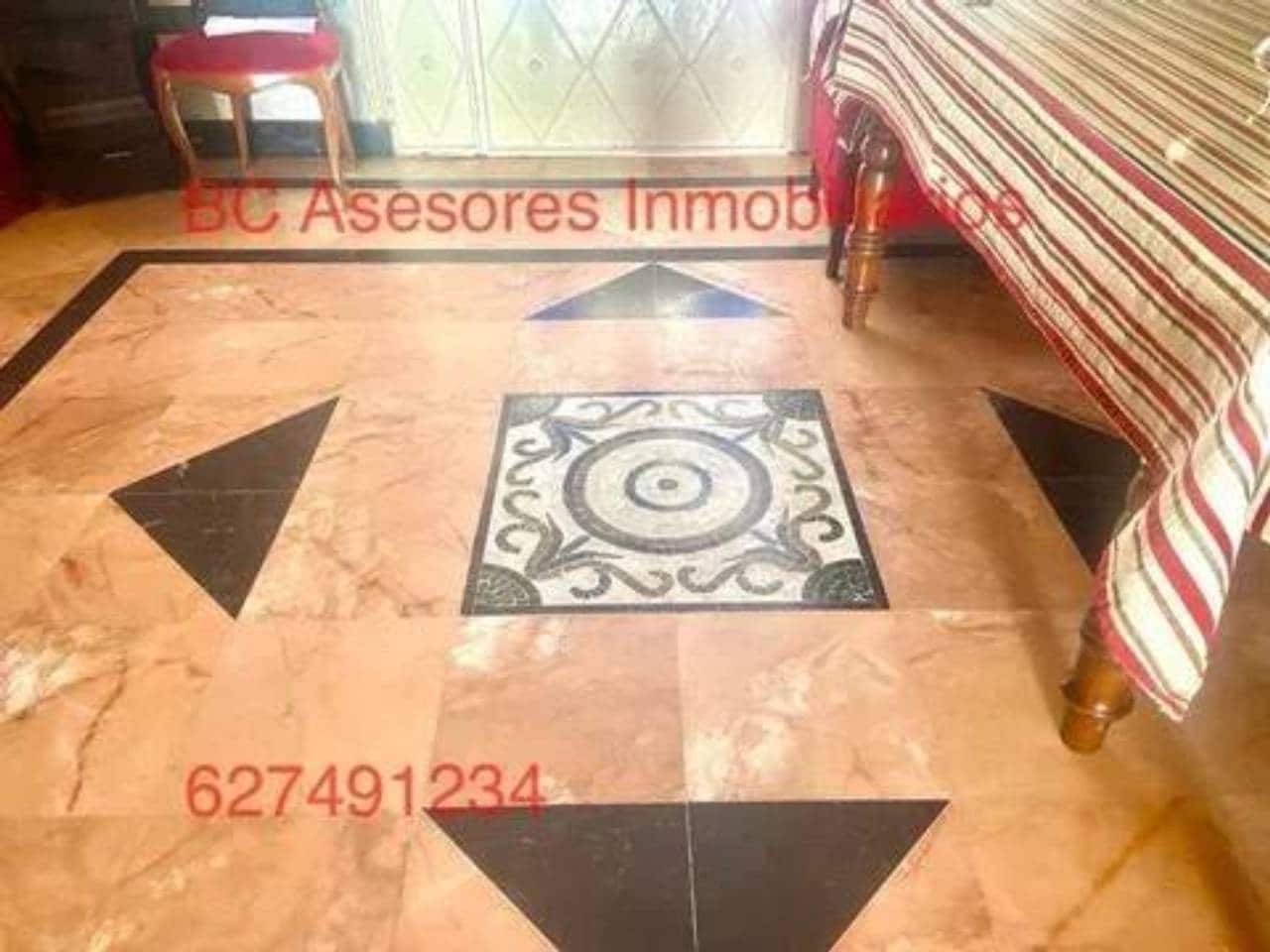 8 soveværelse Villa til salg i Rociana del Condado - € 250.000 (Ref: 9781174)