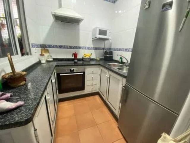 4 soveværelse Villa til salg i Rociana del Condado - € 330.000 (Ref: 9781176)