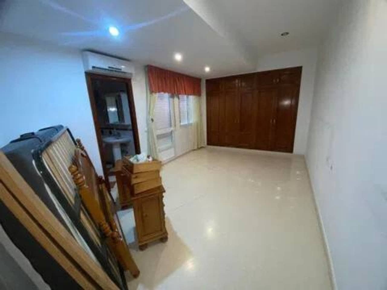 3 slaapkamer Penthouse te koop in Rociana del Condado - € 168.000 (Ref: 9781177)