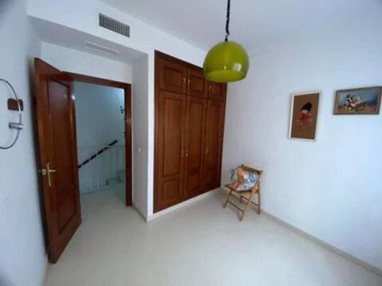 3 slaapkamer Penthouse te koop in Rociana del Condado - € 168.000 (Ref: 9781177)