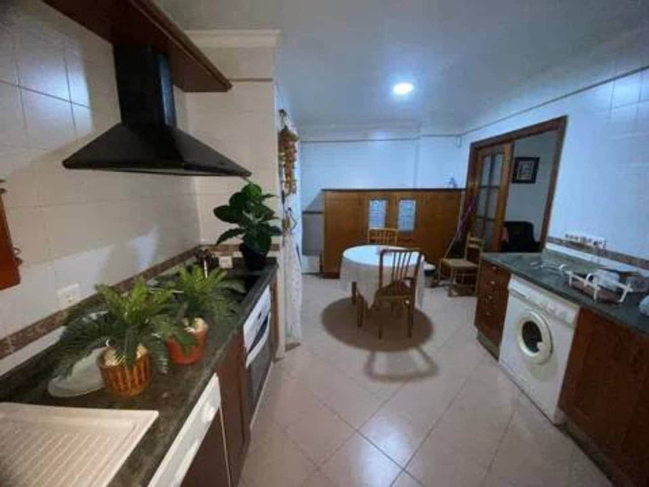 3 slaapkamer Penthouse te koop in Rociana del Condado - € 168.000 (Ref: 9781177)