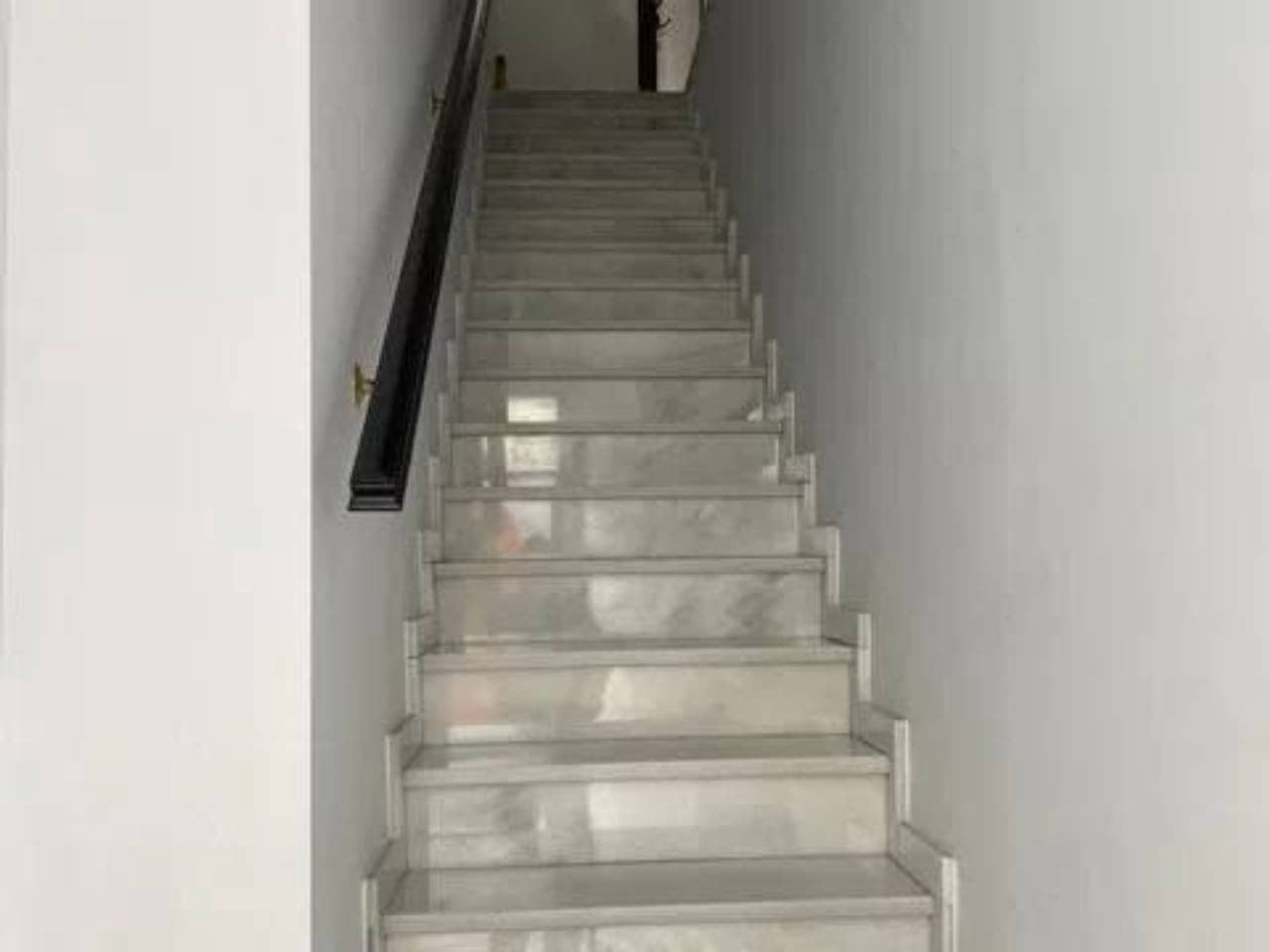 3 slaapkamer Penthouse te koop in Rociana del Condado - € 168.000 (Ref: 9781177)