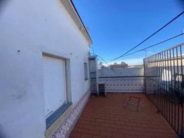 7 makuuhuone Maalaistalo myytävänä paikassa Rociana del Condado - 130 000 € (Ref: 9781178)