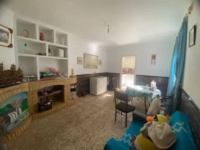 7 makuuhuone Maalaistalo myytävänä paikassa Rociana del Condado - 130 000 € (Ref: 9781178)