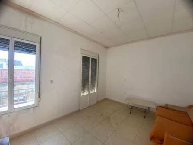 7 makuuhuone Maalaistalo myytävänä paikassa Rociana del Condado - 130 000 € (Ref: 9781178)