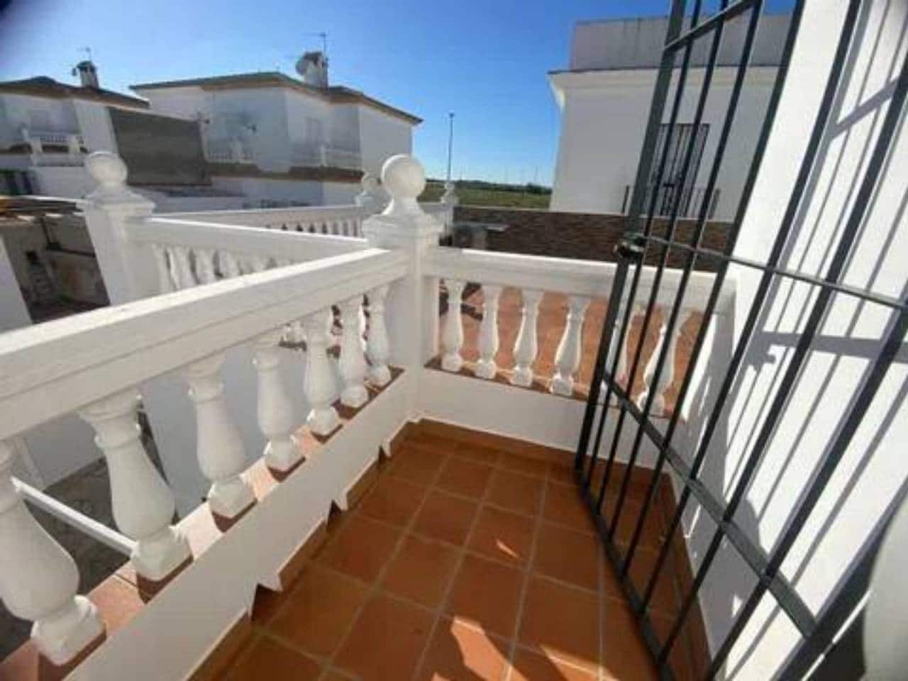 4 soveværelse Villa til salg i Rociana del Condado - € 325.000 (Ref: 9781179)