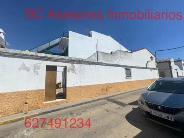 3 soveværelse Villa til salg i Rociana del Condado - € 57.000 (Ref: 9781181)