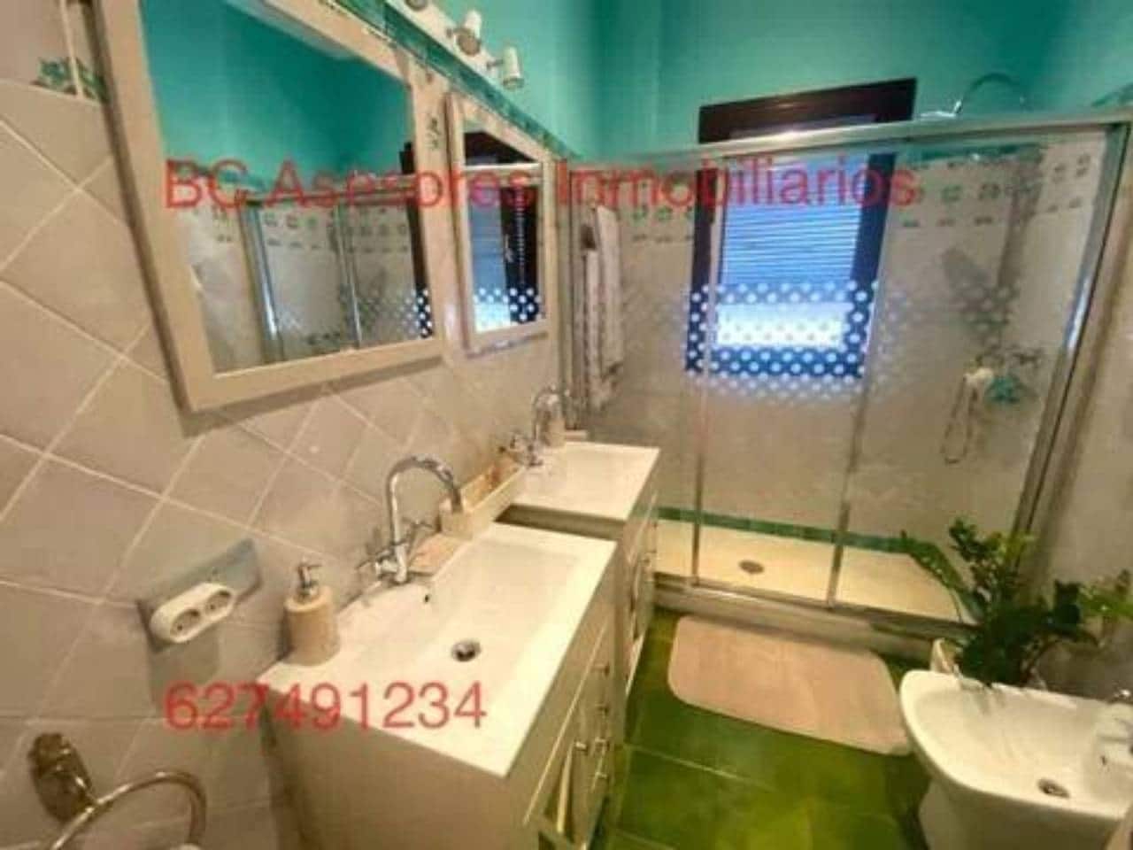 4 soveværelse Byhus til salg i Rociana del Condado med swimmingpool - € 675.000 (Ref: 9781189)