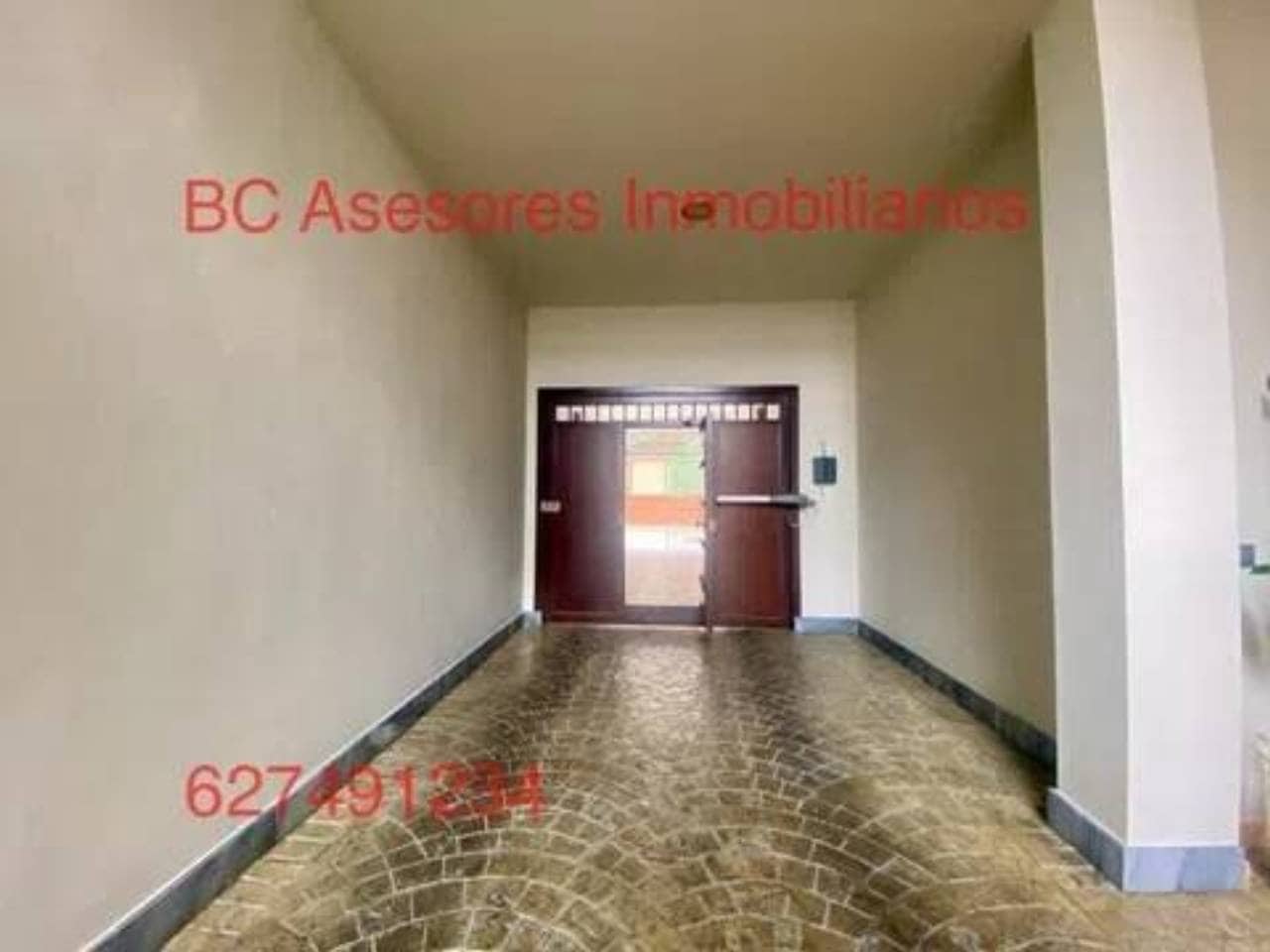 4 soveværelse Byhus til salg i Rociana del Condado med swimmingpool - € 675.000 (Ref: 9781189)