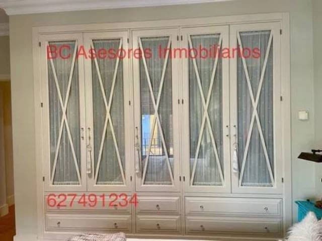 4 soveværelse Byhus til salg i Rociana del Condado med swimmingpool - € 675.000 (Ref: 9781189)