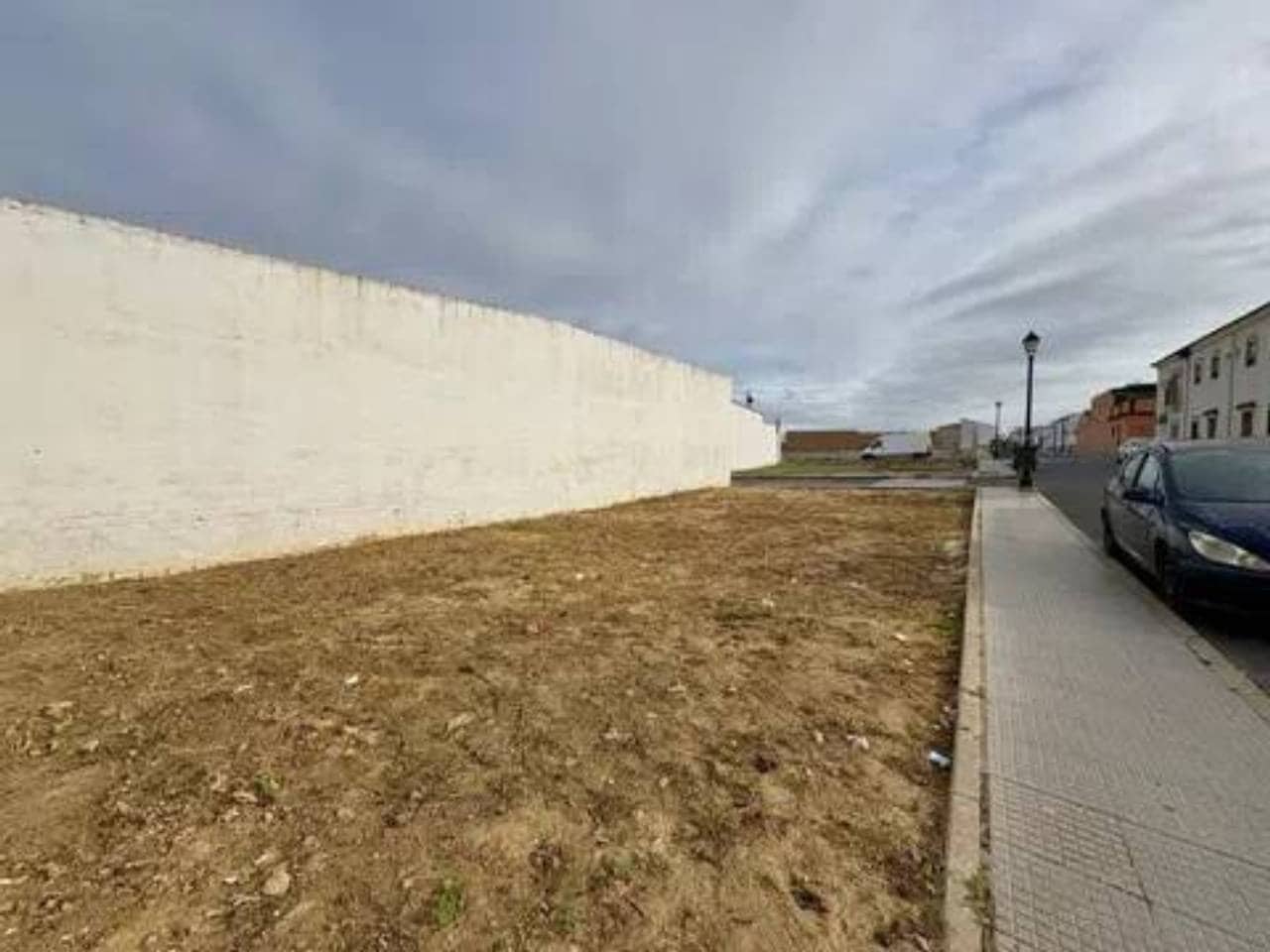 Undeveloped Land for sale in Rociana del Condado - € 55,000 (Ref: 9781198)