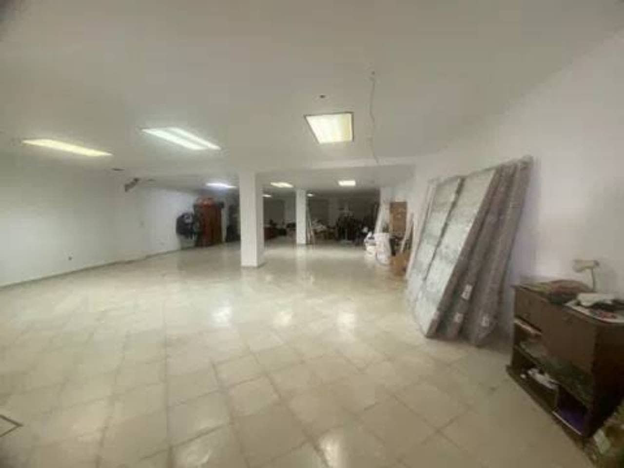 Erhverv til salg i Rociana del Condado - € 212.000 (Ref: 9781200)