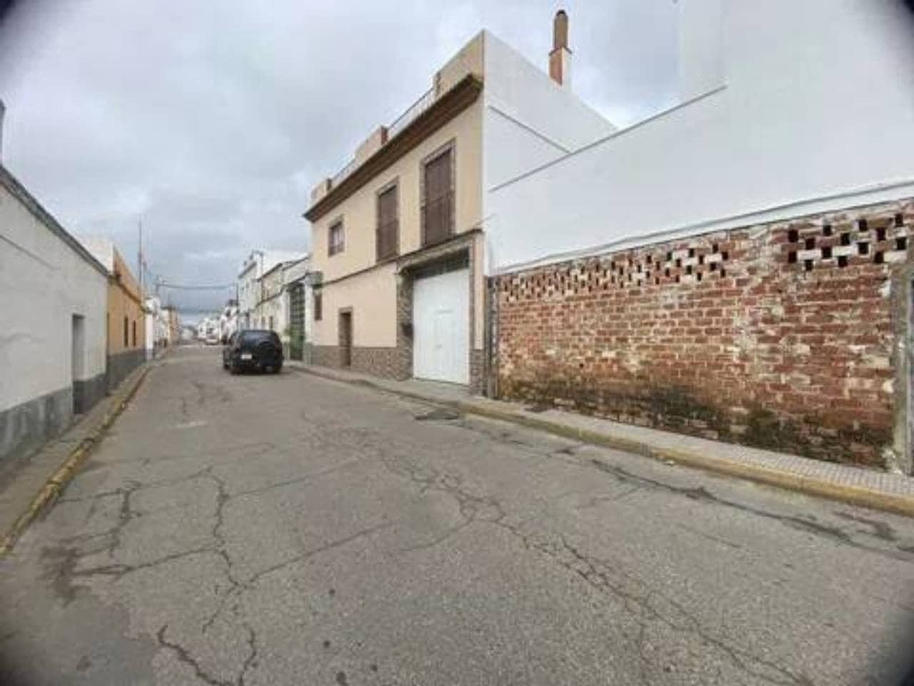 Erhverv til salg i Rociana del Condado - € 70.000 (Ref: 9781201)