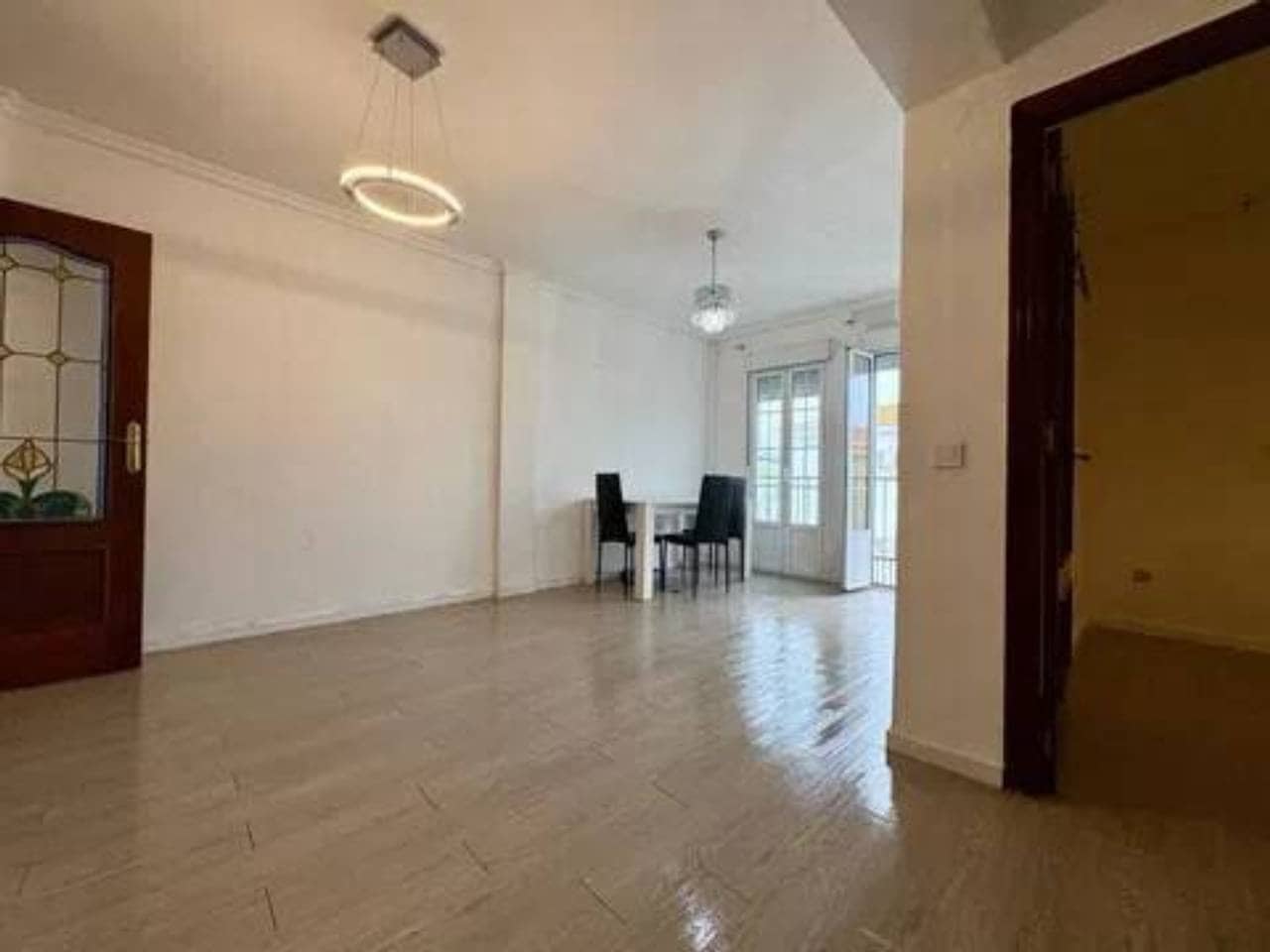 3 slaapkamer Flat te koop in La Palma del Condado - € 67.000 (Ref: 9781205)