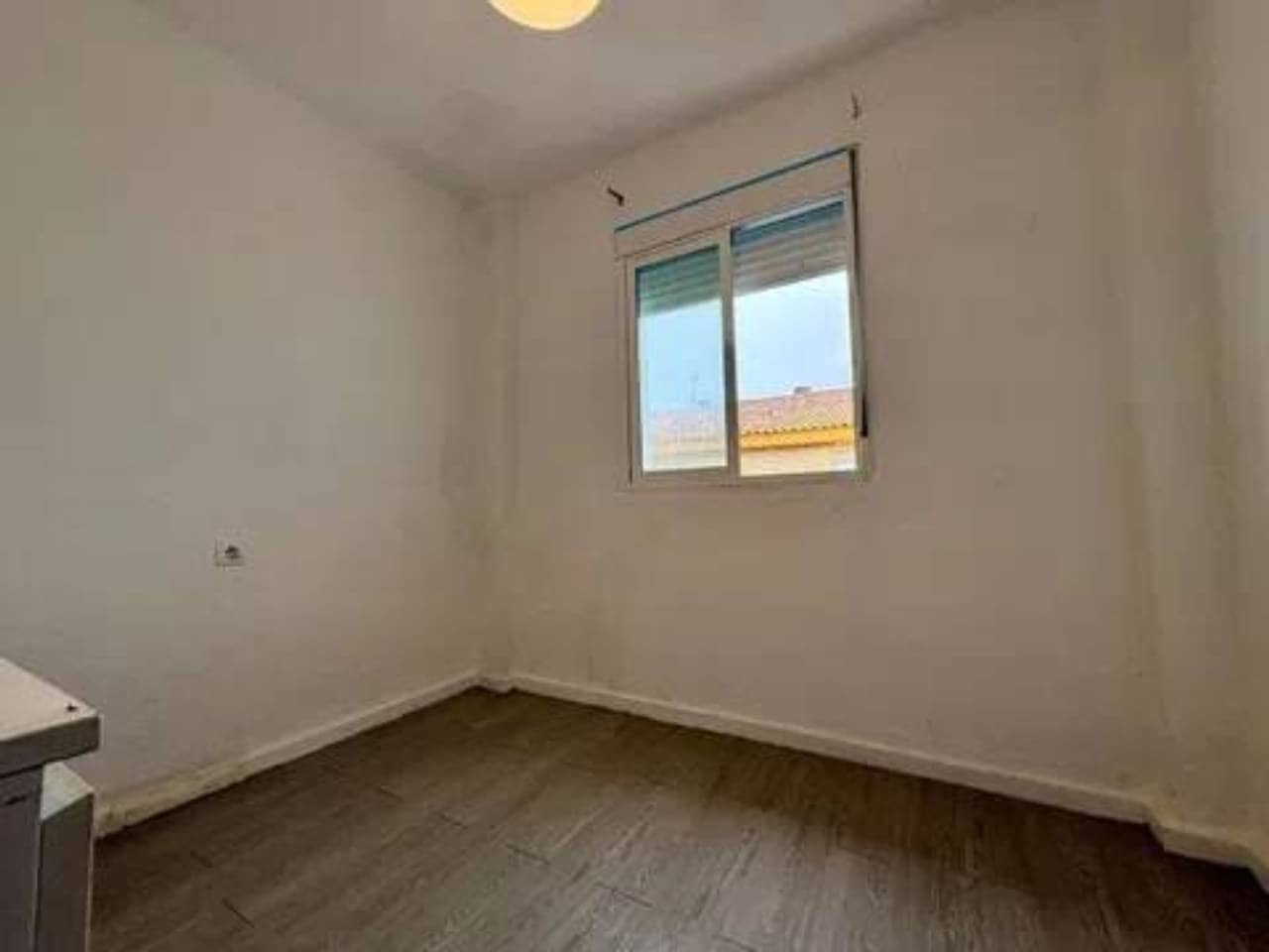 3 slaapkamer Flat te koop in La Palma del Condado - € 67.000 (Ref: 9781205)