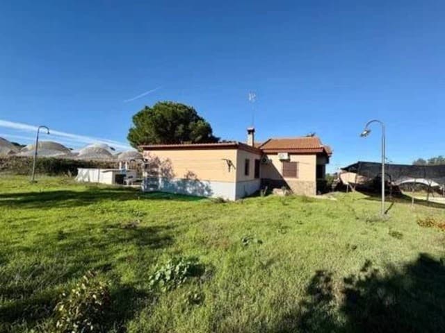 Undeveloped Land for sale in Lucena del Puerto - € 150,000 (Ref: 9781214)