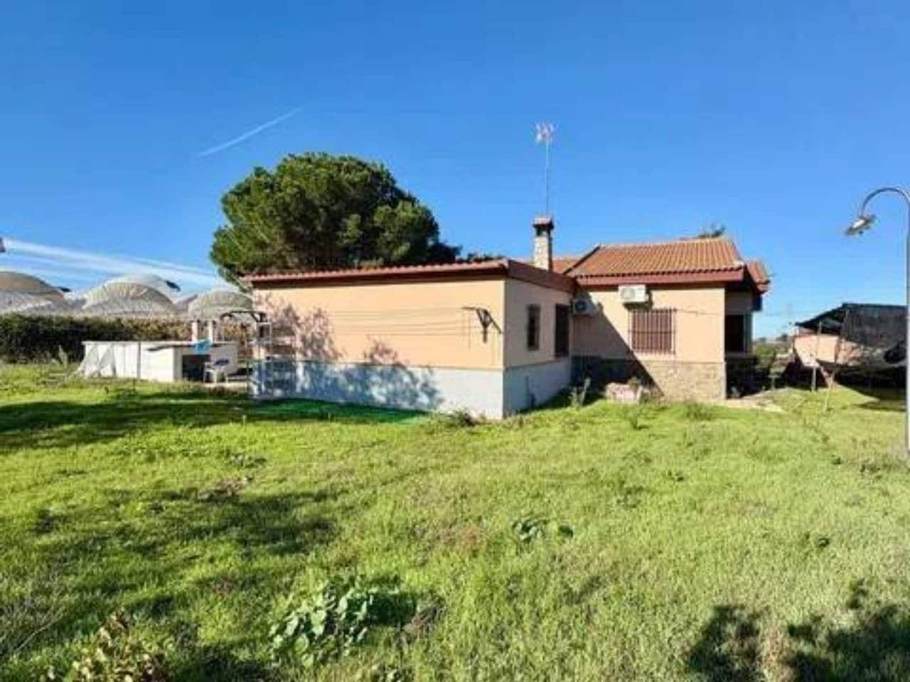 Undeveloped Land for sale in Lucena del Puerto - € 150,000 (Ref: 9781214)