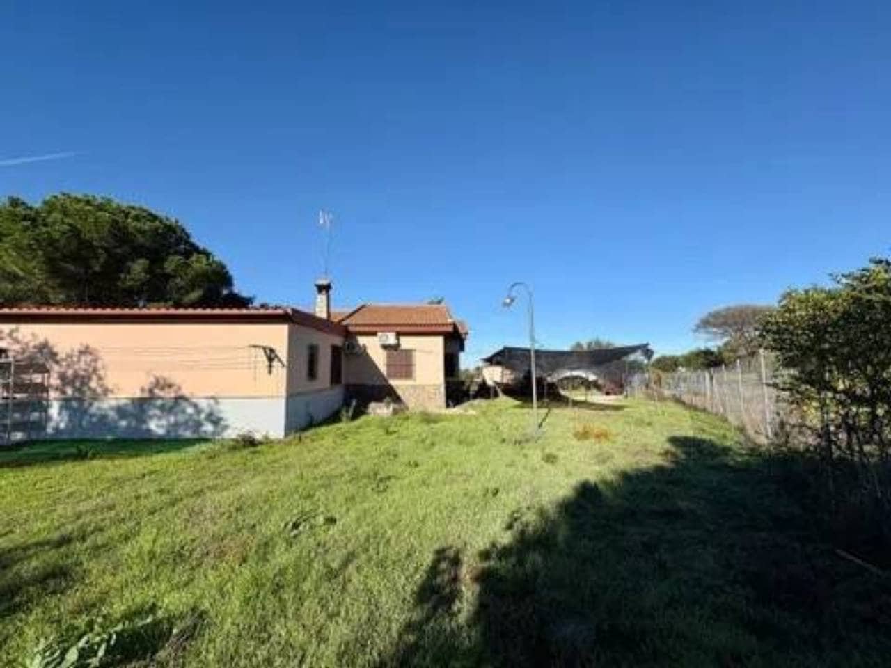 Undeveloped Land for sale in Lucena del Puerto - € 150,000 (Ref: 9781214)