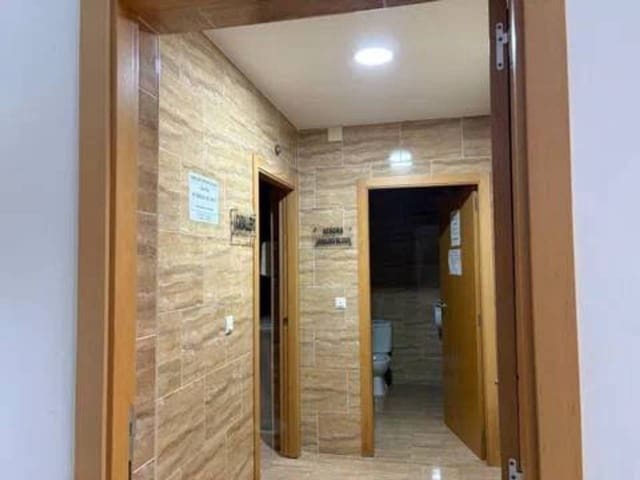 Comercial para venda em La Palma del Condado - 93 000 € (Ref: 9781216)