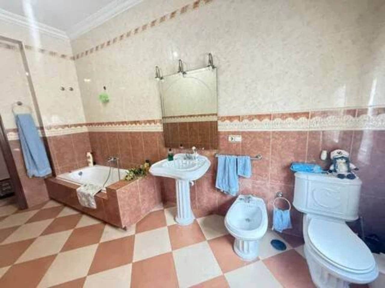 3 soveværelse Byhus til salg i Rociana del Condado - € 250.000 (Ref: 9781224)