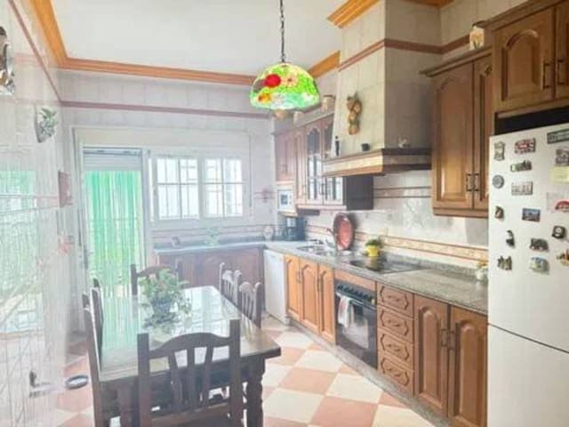 3 soveværelse Byhus til salg i Rociana del Condado - € 250.000 (Ref: 9781224)