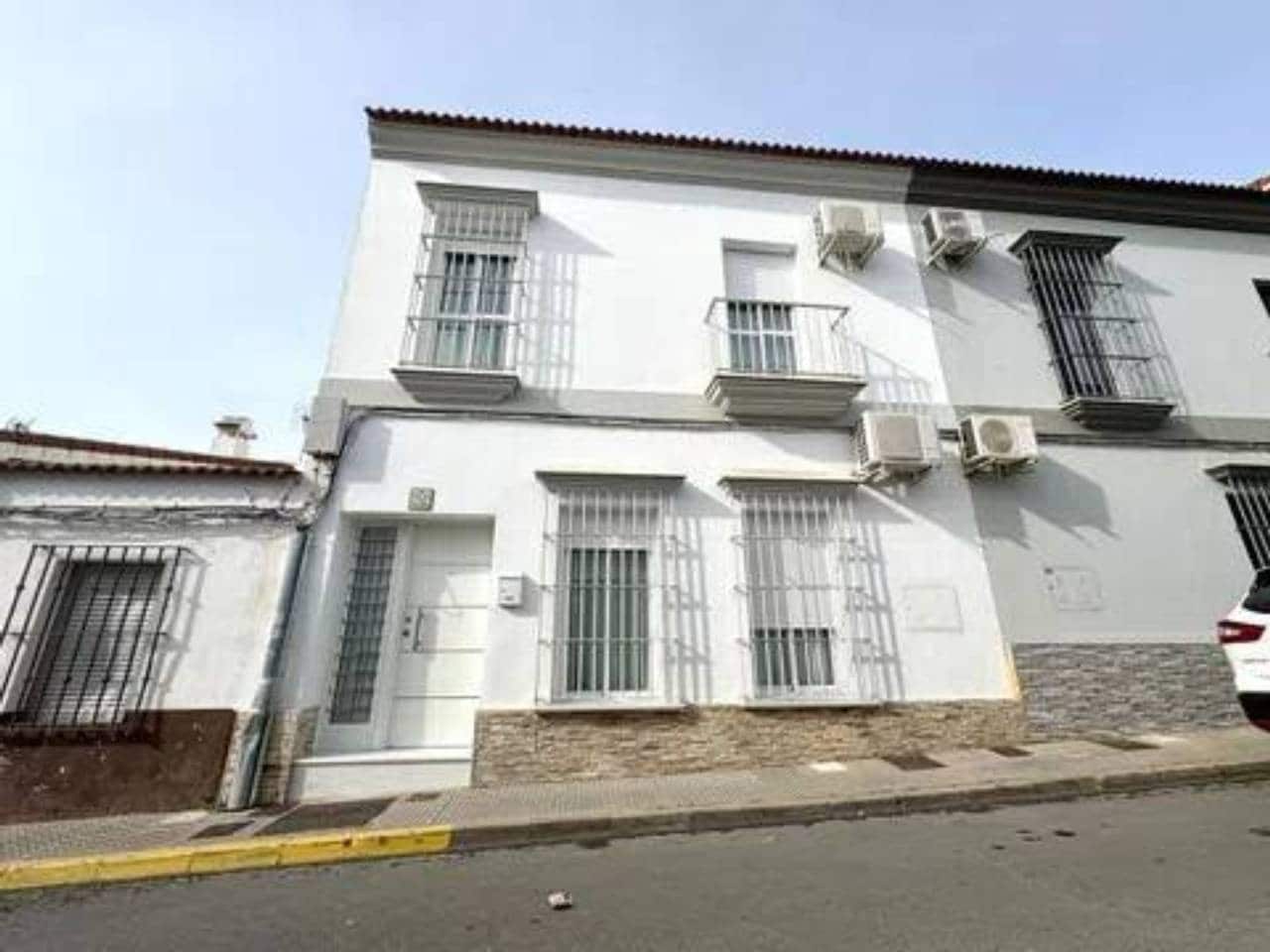 4 soveværelse Byhus til salg i Rociana del Condado - € 133.000 (Ref: 9781229)