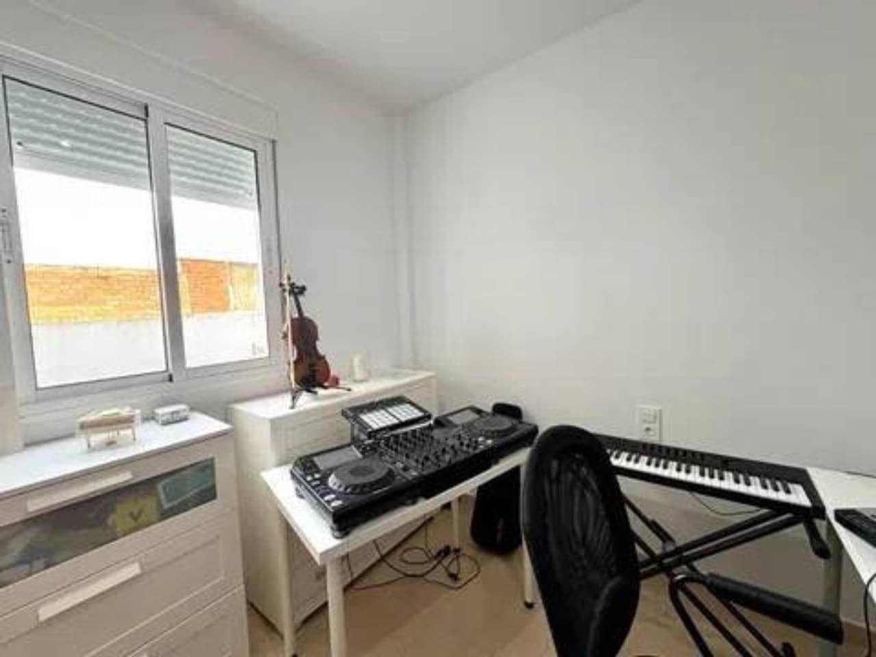 4 soveværelse Byhus til salg i Rociana del Condado - € 133.000 (Ref: 9781229)