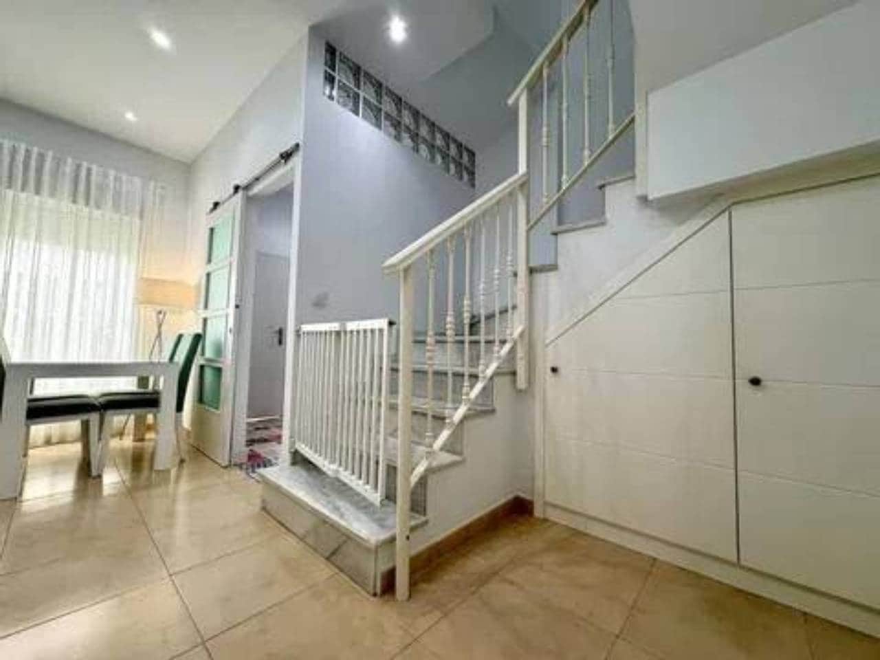 4 soveværelse Byhus til salg i Rociana del Condado - € 133.000 (Ref: 9781229)