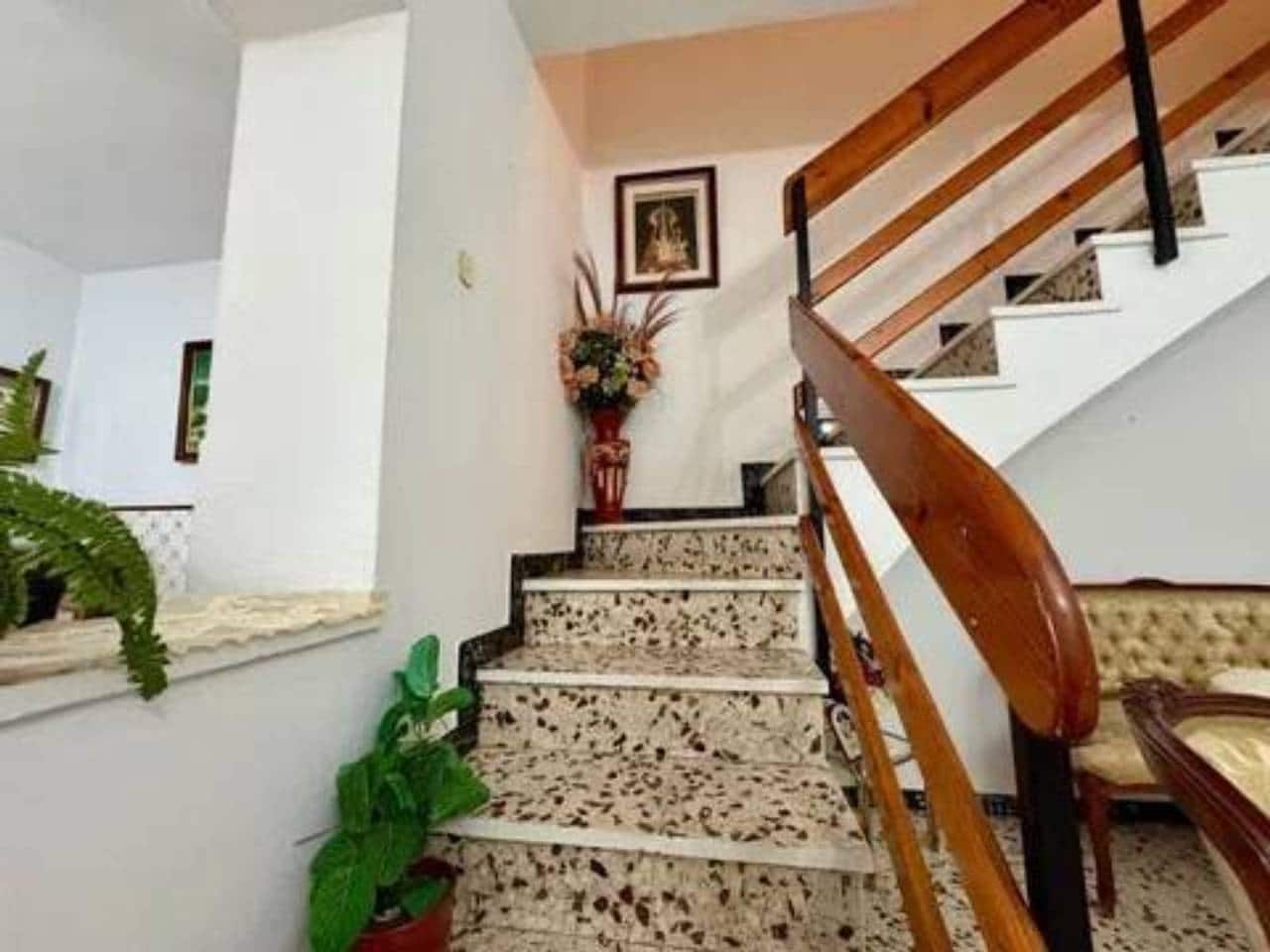 3 soveværelse Villa til salg i Rociana del Condado - € 115.000 (Ref: 9781230)