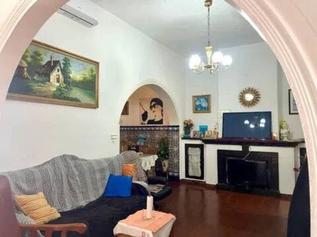 3 soveværelse Villa til salg i Rociana del Condado - € 127.000 (Ref: 9781231)