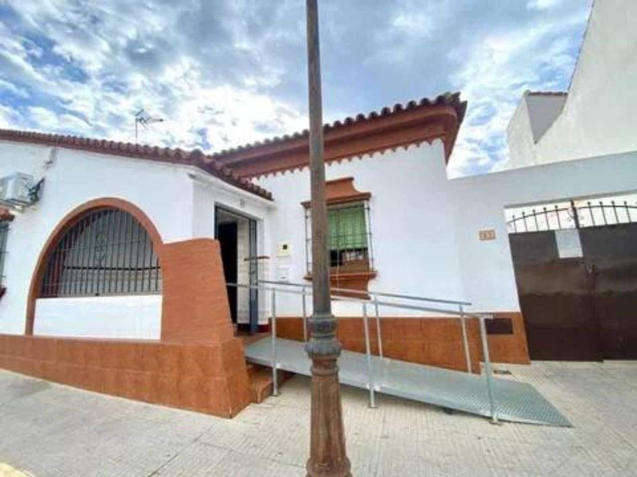 3 soveværelse Villa til salg i Rociana del Condado - € 127.000 (Ref: 9781231)