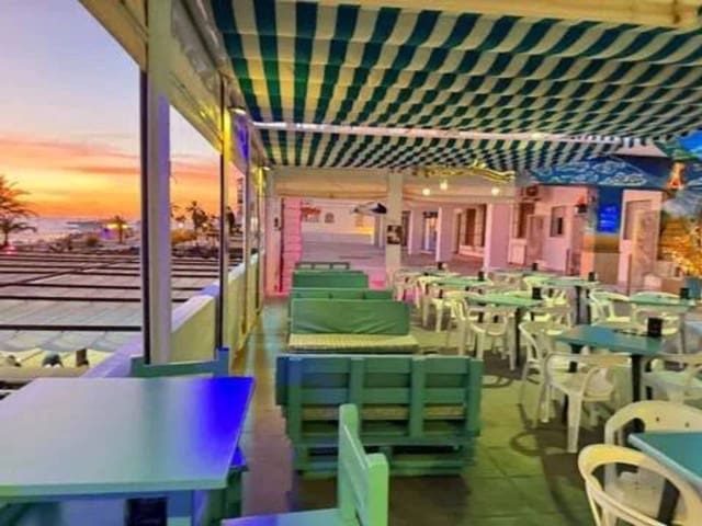 1 bedroom Villa for sale in Matalascañas, Almonte - € 550,000 (Ref: 9781234)