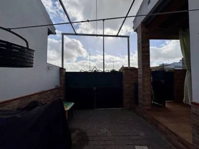 3 soveværelse Byhus til salg i Rociana del Condado - € 135.000 (Ref: 9781235)