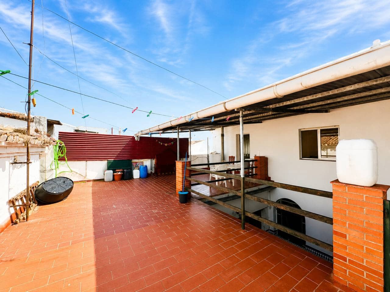4 bedroom Townhouse for sale in Rociana del Condado - € 139,000 (Ref: 9835069)