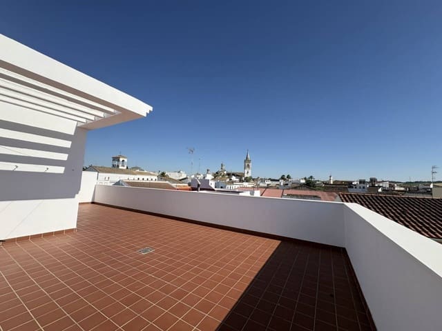 2 bedroom Flat for sale in La Palma del Condado - € 150,000 (Ref: 9866349)