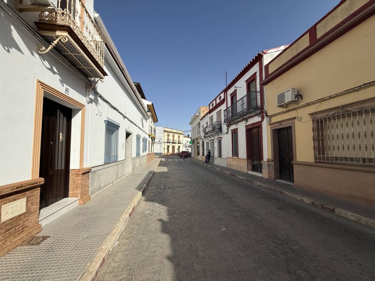 2 bedroom Townhouse for sale in Rociana del Condado - € 115,000 (Ref: 9866350)