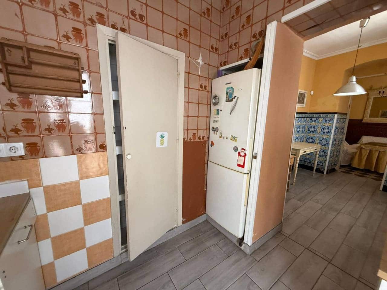 Casa de 2 habitaciones en Rociana del Condado en venta - 120.000 € (Ref: 9883891)