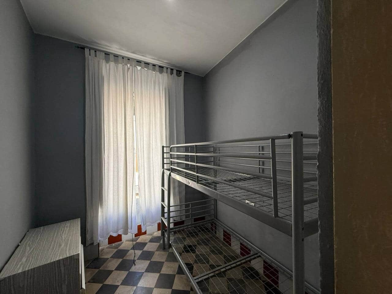 Casa de 2 habitaciones en Rociana del Condado en venta - 120.000 € (Ref: 9883891)