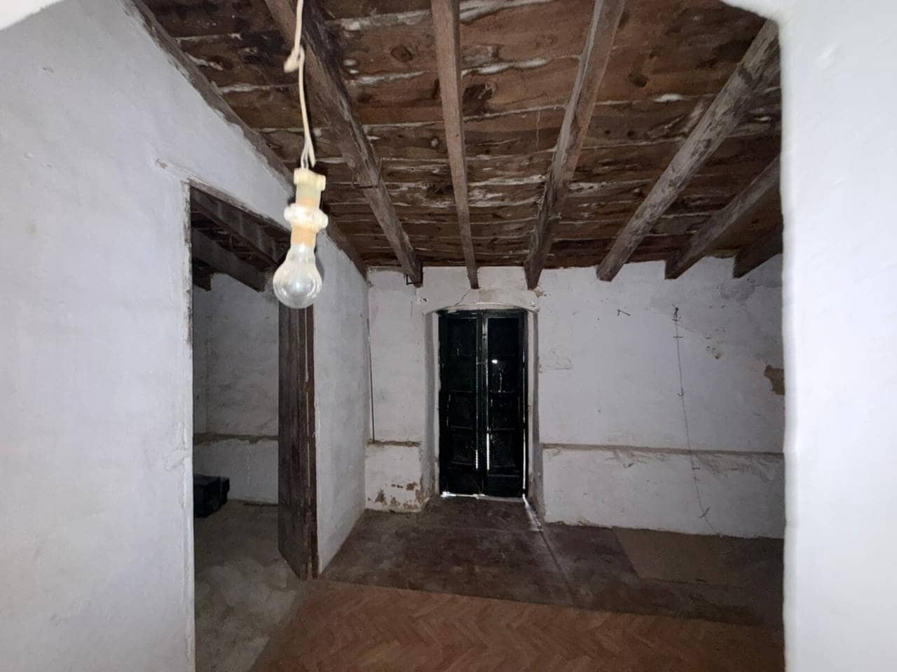 Casa de 2 habitaciones en Rociana del Condado en venta - 120.000 € (Ref: 9883891)